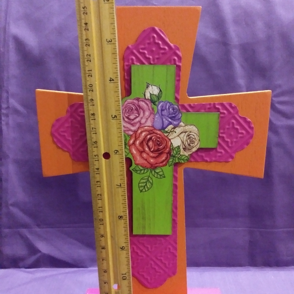 Beautiful Cross - Picture 4 of 5